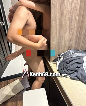 Some 3 Nam 1 Nữ Em Gái Nứng Lồn Bím Đẹp Không Che - Sexvn 34